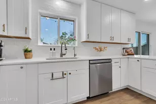 6003 S College Ave, Tempe, AZ 85283 - Photo 10