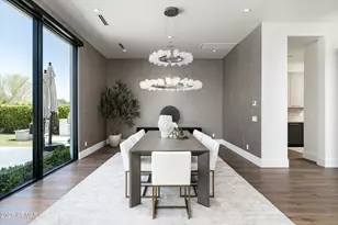 6838 E Joshua Tree Ln, Paradise Valley, AZ 85253 - Photo 8