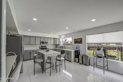 12403 W Monte Vista Road, Avondale, AZ 85392 - Photo 24