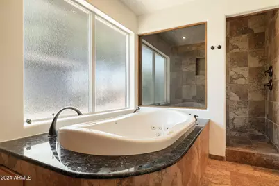 8643 E Sandalwood Drive, Scottsdale, AZ 85250 - Photo 26