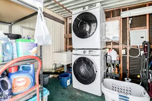 303 S Recker Rd, Mesa, AZ 85206 - Photo 22