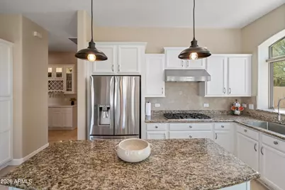 12872 S 176th Lane, Goodyear, AZ 85338 - Photo 16