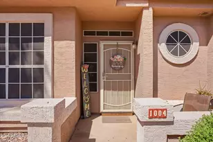 13842 S 40th St, Phoenix, AZ 85044 - Photo 2