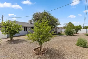 10026 W Riviera Dr, Sun City, AZ 85351 - Photo 44