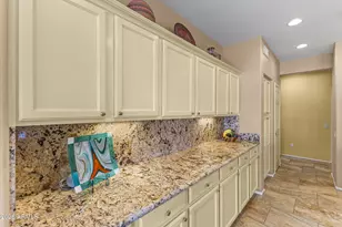 22710 N Wagon Wheel Dr, Sun City West, AZ 85375 - Photo 18