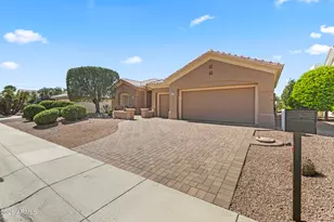 22710 N Wagon Wheel Dr, Sun City West, AZ 85375 - Photo 8