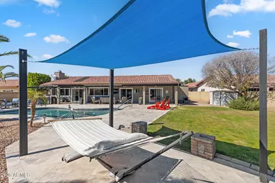 7203 W Bloomfield Road, Peoria, AZ 85381 - Photo 4