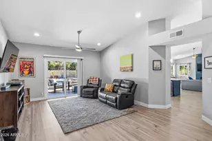 7203 W Bloomfield Rd, Peoria, AZ 85381 - Photo 14