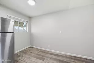 3025 N 32nd St, Phoenix, AZ 85018 - Photo 8