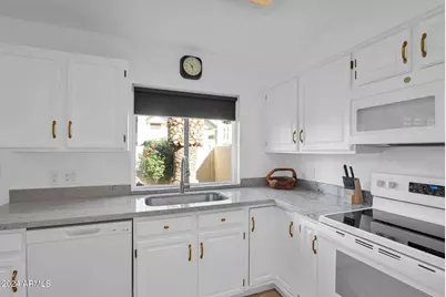 10460 E Fanfol Lane, Scottsdale, AZ 85258 - Photo 8