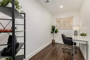 2407 S Allred Dr, Tempe, AZ 85282 - Photo 28