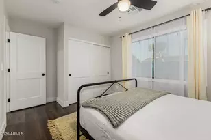 2407 S Allred Dr, Tempe, AZ 85282 - Photo 20