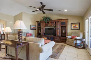 110 S Laura Ln, Casa Grande, AZ 85194 - Photo 12