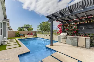 11552 N San Clemente St, Surprise, AZ 85388 - Photo 28