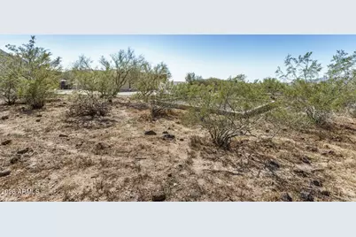 2244 E Cavalry Road, New River, AZ 85087 - Photo 34