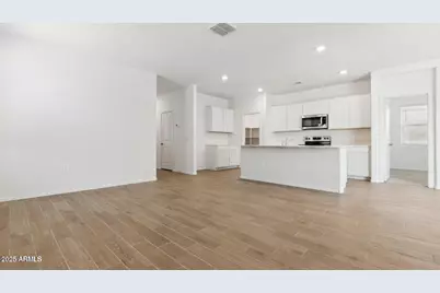 25180 N 184th Lane, Wittmann, AZ 85361 - Photo 4