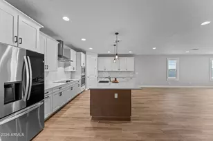 29524 N 223rd Dr, Wittmann, AZ 85361 - Photo 8