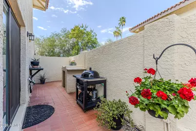 7640 N Dreamy Draw Drive #3, Phoenix, AZ 85020 - Photo 24