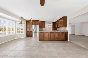 19041 N Lakeforest Dr, Sun City, AZ 85373 - Photo 20