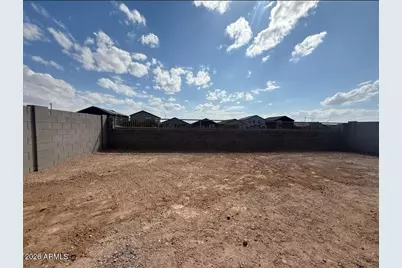 24231 W Bowker Street, Buckeye, AZ 85326 - Photo 14