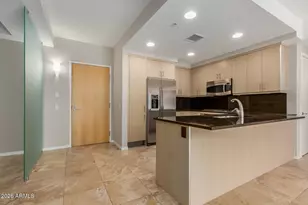 7117 E Rancho Vista Dr, Scottsdale, AZ 85251 - Photo 4