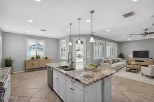 2138 W Ian Dr, Phoenix, AZ 85041 - Photo 18