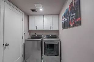 7663 E Pleasant Run, Scottsdale, AZ 85258 - Photo 32