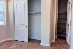 24072 W Hacienda Ave, Buckeye, AZ 85326 - Photo 2