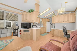 4 Orecart Dr, Apache Junction, AZ 85119 - Photo 8