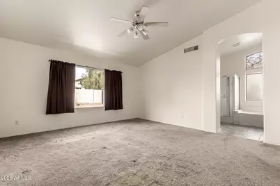 5648 E Holmes Avenue, Mesa, AZ 85206 - Photo 18