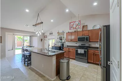 1243 W Castle Drive, Casa Grande, AZ 85122 - Photo 10