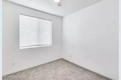 13329 W Lariat Lane, Peoria, AZ 85383 - Photo 4