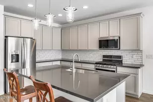 13329 W Lariat Ln, Peoria, AZ 85383 - Photo 12