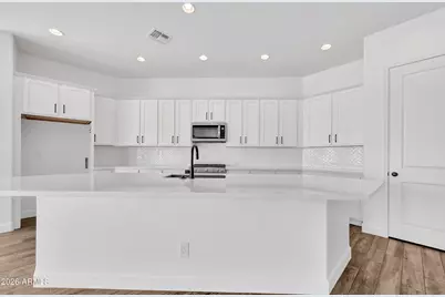 2374 E Rihl Road, San Tan Valley, AZ 85140 - Photo 6