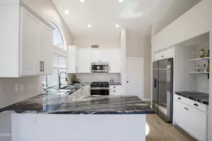 8737 W Kimberly Way, Peoria, AZ 85382 - Photo 16