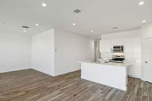 1554 E Glazier Dr E, Casa Grande, AZ 85122 - Photo 8