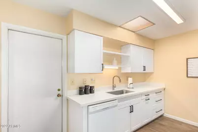 13227 N 99th Drive, Sun City, AZ 85351 - Photo 12