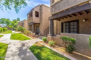 5995 N 78th St, Scottsdale, AZ 85250 - Photo 2