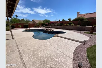 15821 N 9th Place, Phoenix, AZ 85022 - Photo 32