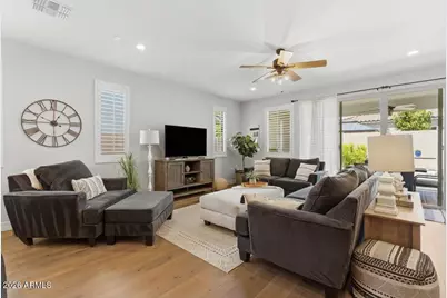 17184 W Rocklin Street, Surprise, AZ 85388 - Photo 10