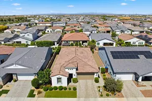 17184 W Rocklin St, Surprise, AZ 85388 - Photo 44