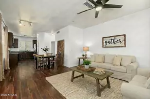 970 W Aspen Way, Gilbert, AZ 85233 - Photo 2