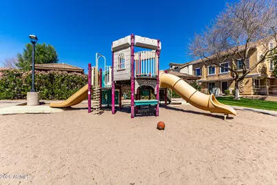 970 W Aspen Way, Gilbert, AZ 85233 - Photo 30