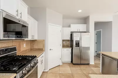 7371 W Kings Avenue, Peoria, AZ 85382 - Photo 14