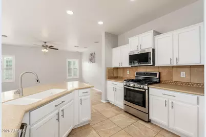 7371 W Kings Avenue, Peoria, AZ 85382 - Photo 8