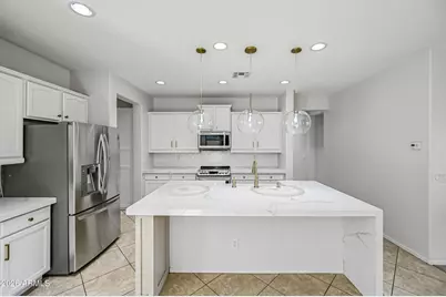 23862 W Gibson Lane, Buckeye, AZ 85326 - Photo 10
