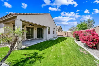 23862 W Gibson Lane, Buckeye, AZ 85326 - Photo 32
