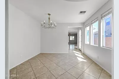 23862 W Gibson Lane, Buckeye, AZ 85326 - Photo 2