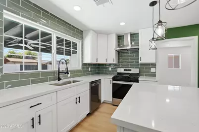 3327 W Wethersfield Road, Phoenix, AZ 85029 - Photo 8