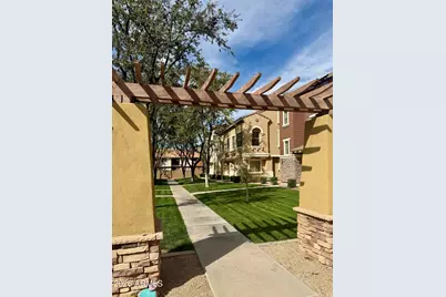 161 W Campbell Court, Gilbert, AZ 85233 - Photo 2